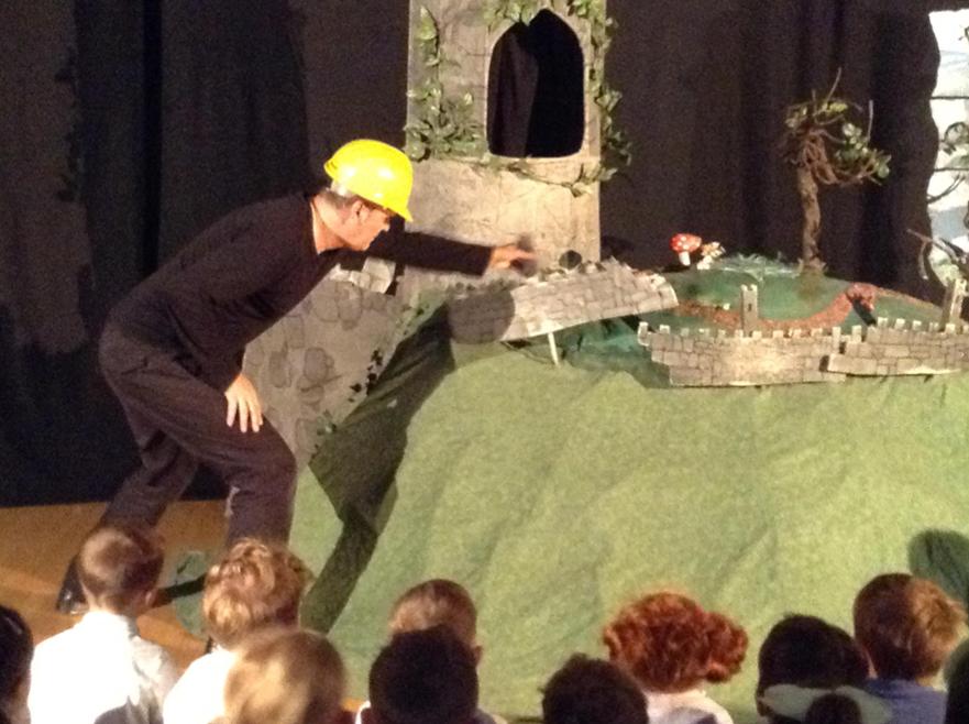 Ks1 puppet show